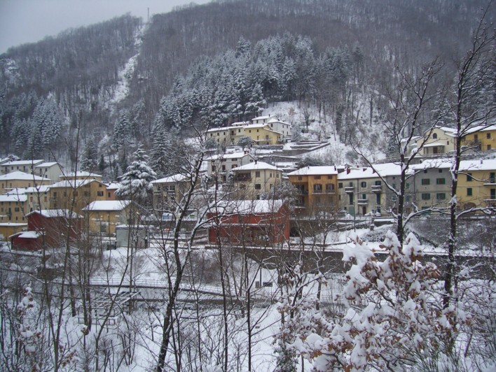  Image name: molino 2008 297.jpg 
 width: 708 pixel 
 height: 532 pixel 
 Size: 165015 bytes 
 Click to enlarge 